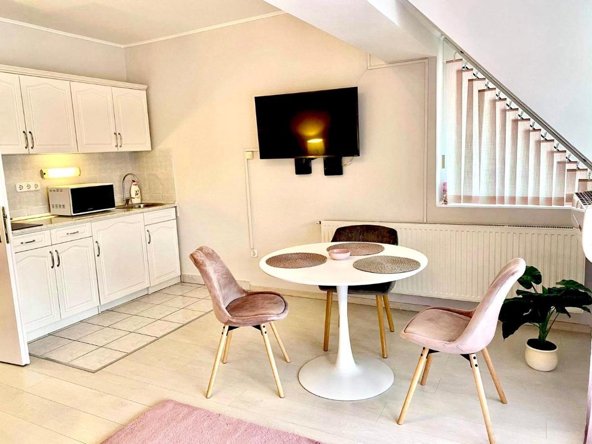 Roselio City Home Hévíz Eksteriør billede